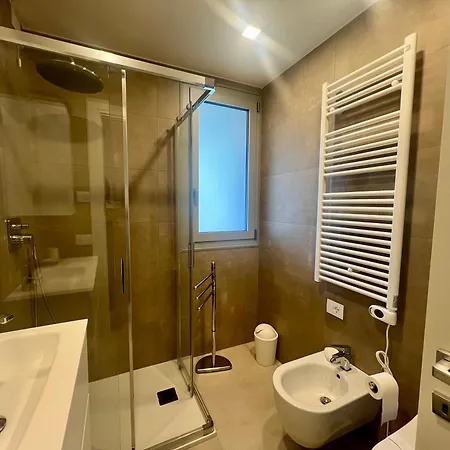 Diamante 11 * Pietra Ligure